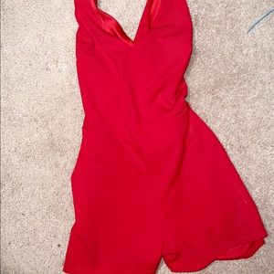 Woman’s size medium short romper brand new never worn